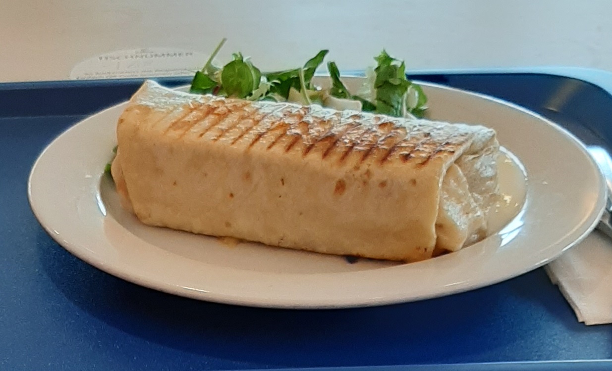 Dürüm (with flat bread)