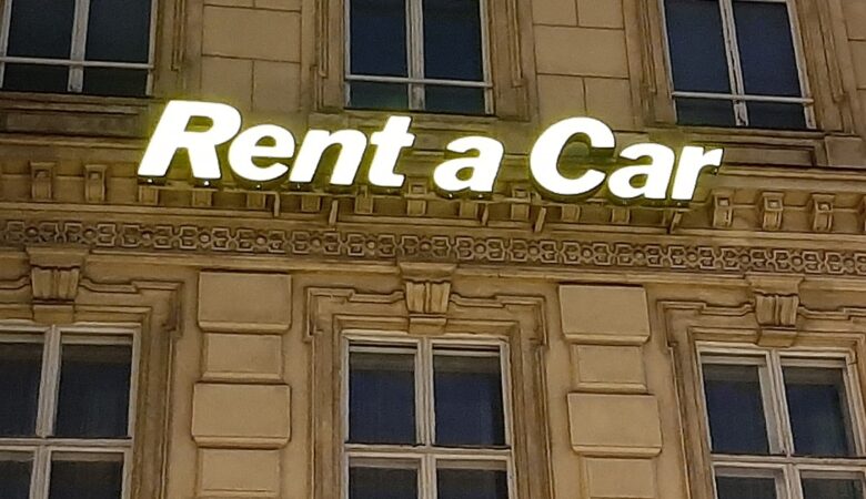 How to rent a car in Austria Slide Hamido dot at