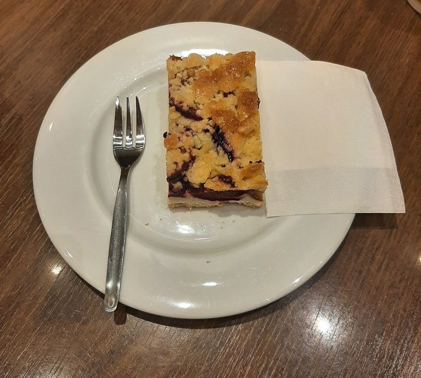 Zwetschkenkuchen