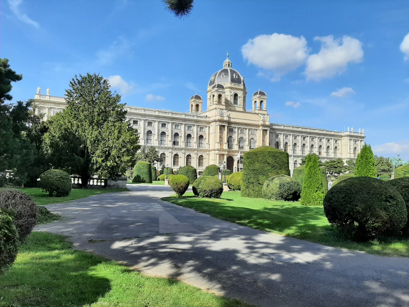 007 Natural History Museum (NHM Naturhistorisches Museum)