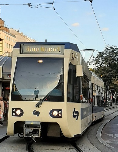 1004 Tram Shape