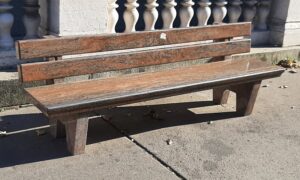 1009 Street Bench