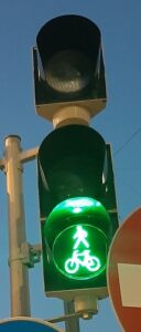 6002 2 puls 1 lights Green