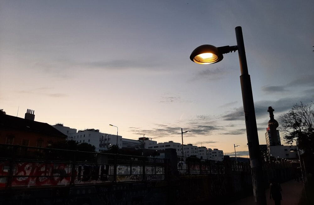 Street Light in Vienna Slider