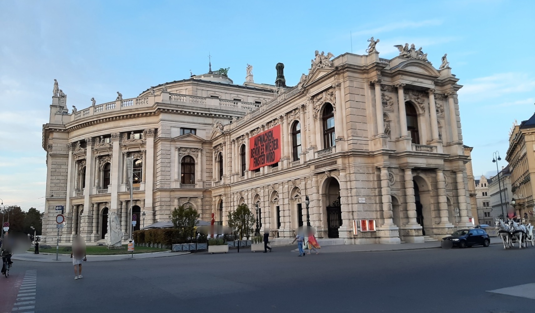 1010 Burgtheater - Blured