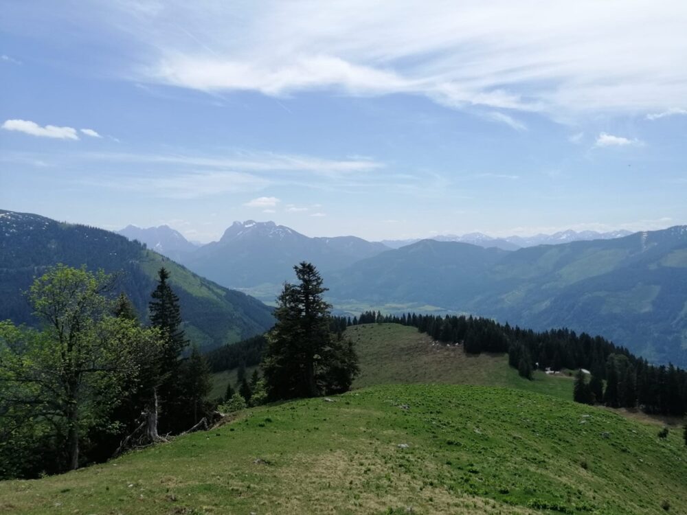 Mountains in Austria Hamido dot at slider