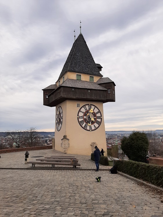 Uhrturm Hamido