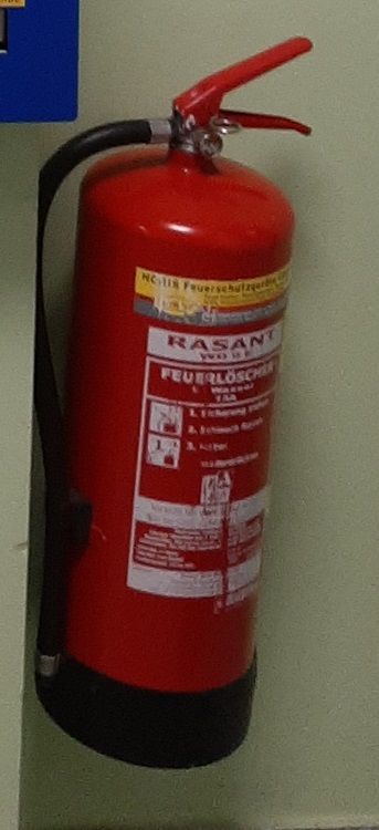 Handheld Extinguisher Margareten Waschtreff SB - 01-2024